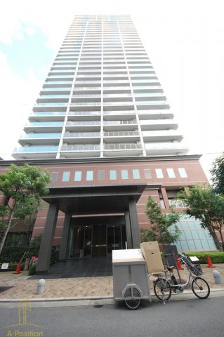 建物外観　ヴィークタワーOSAKA