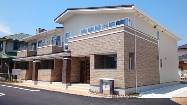 建物外観　落ち着いた雰囲気の外観です