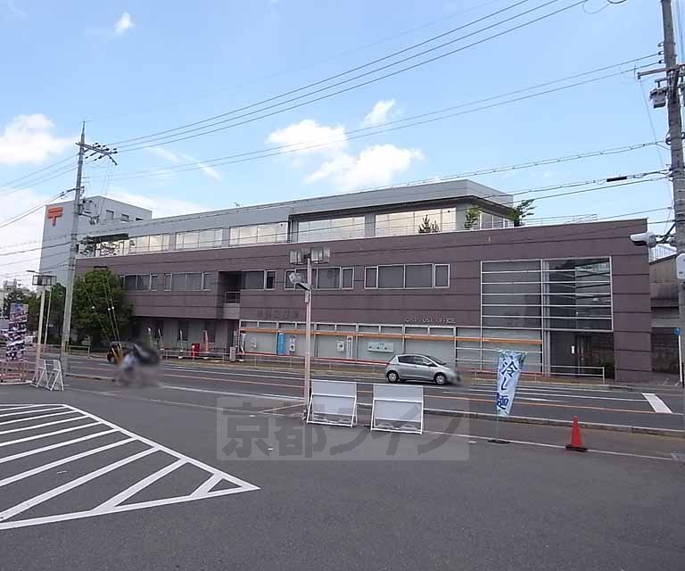 【城陽市寺田のマンションの郵便局】