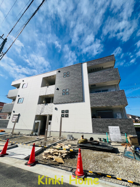 【フジパレス秋月川田の建物外観】