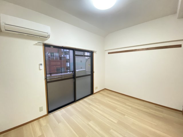 居室・リビング　内山ハイライズ