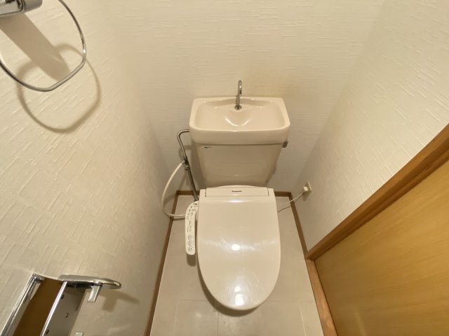 トイレ　内山ハイライズ