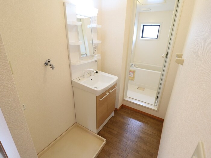 洗面設備　洗髪洗面化粧台