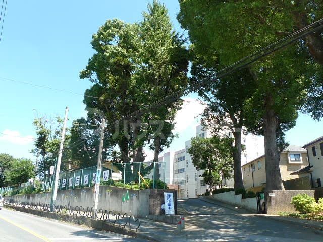 【柏市根戸のアパートの小学校】