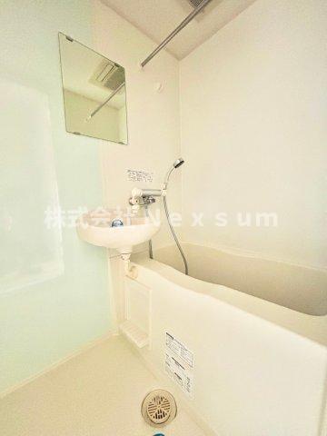 バス・シャワールーム　日々の疲れを癒すお風呂付です