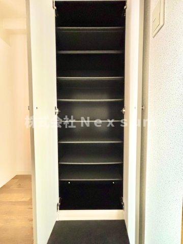 収納　ちょっとした収納スペースも充実しています