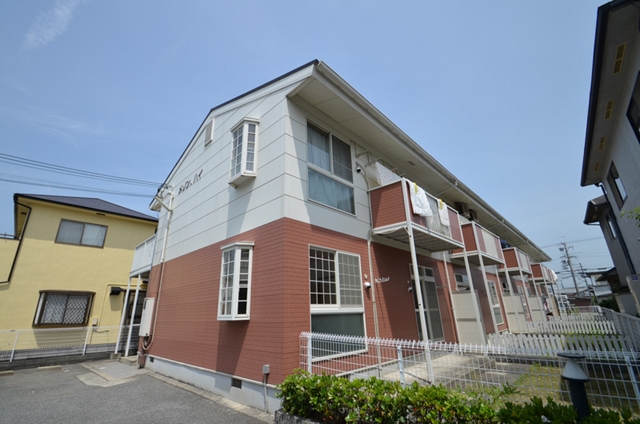 建物外観　シンプルなハイツ☆