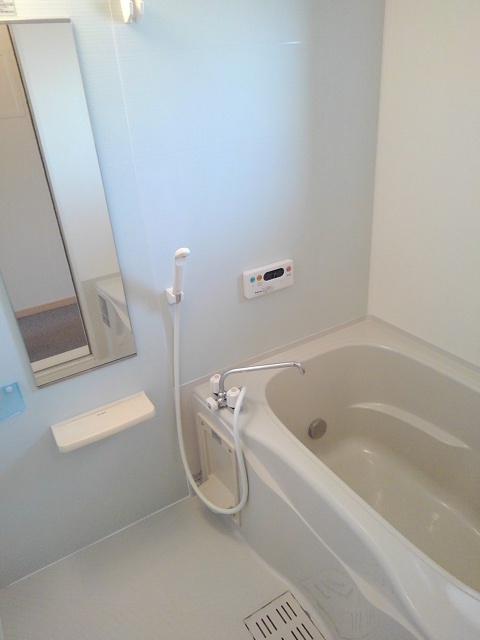 バス・シャワールーム　ゆったりバスルーム♪