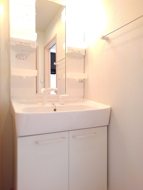 洗面設備　人気のシャンプードレッサー☆