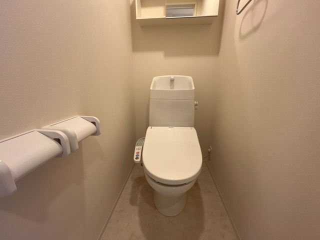 トイレ　イメージ