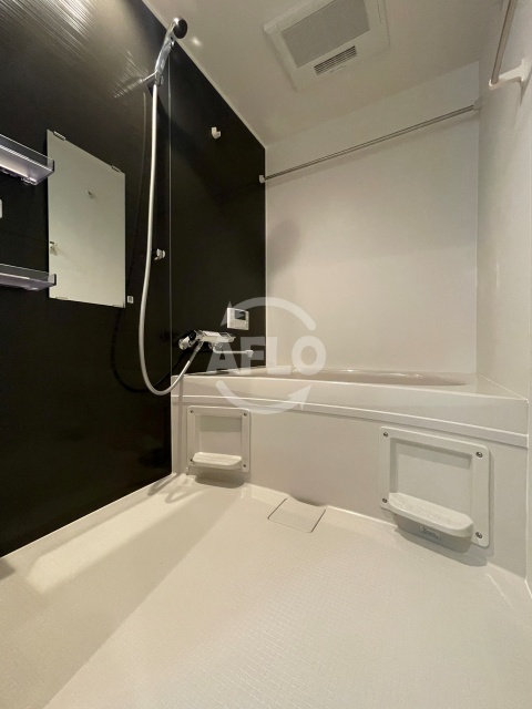 バス・シャワールーム　グローハイツ喜連サウス　浴室