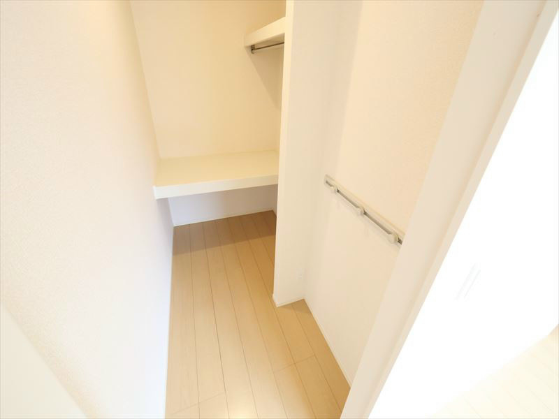 収納　ウォークインクローゼット