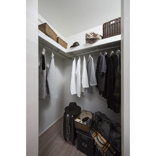 収納　多収納な広々ウォークインクローゼット