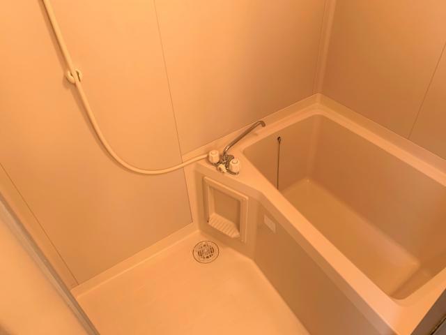 バス・シャワールーム　（別部屋イメージ）