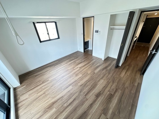 居室・リビング　※別の部屋の写真です