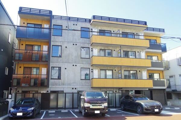 建物外観　都市ガス使用の人気のデザイナーズ仕様のお部屋です♪