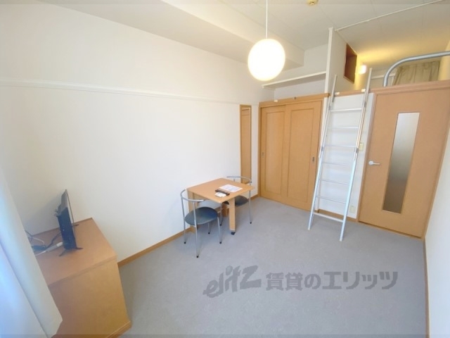 居室・リビング　洋室