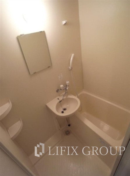 バス・シャワールーム　風呂