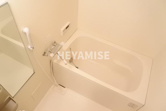 バス・シャワールーム　※室内画像は別部屋のもの