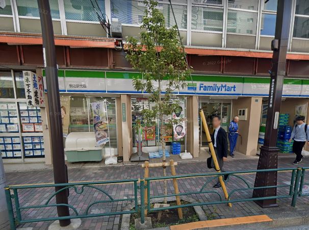 コンビニ　ファミリーマート 駒込駅北店（コンビニ）まで349m