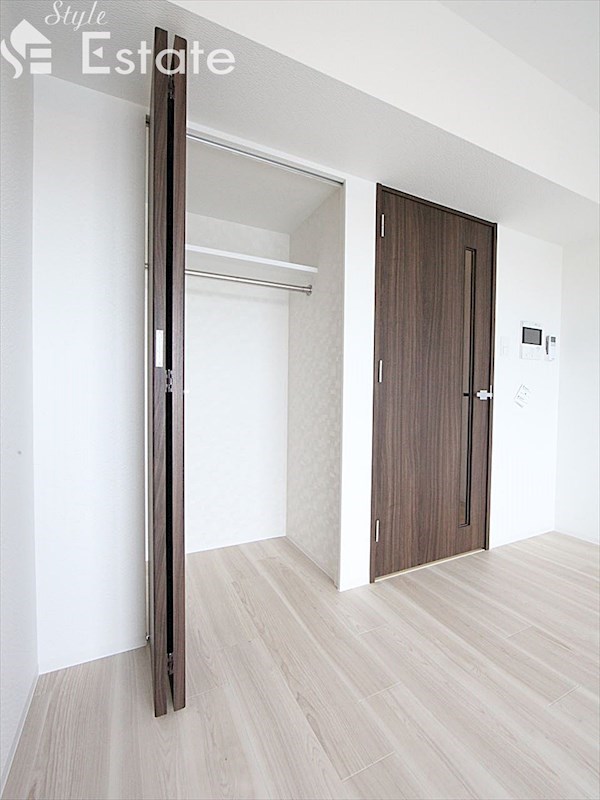 収納　クローゼット