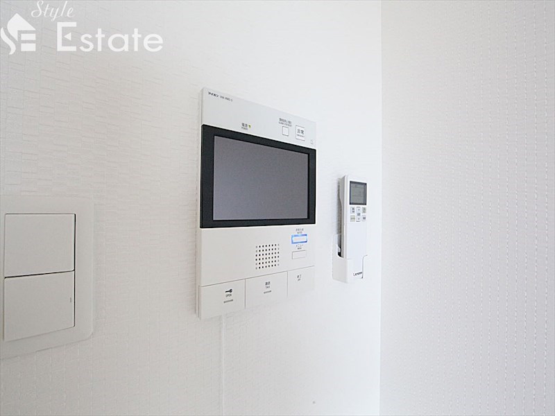 セキュリティ　モニター付きインターホン