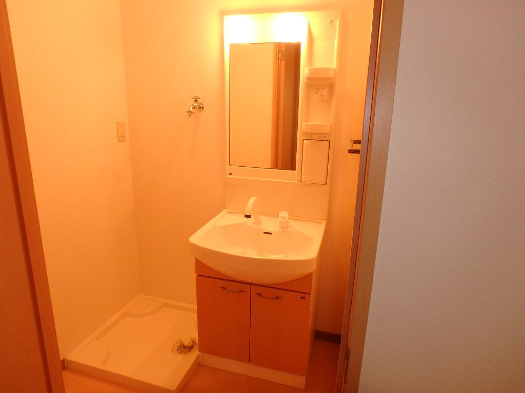 洗面設備　洗髪洗面化粧台