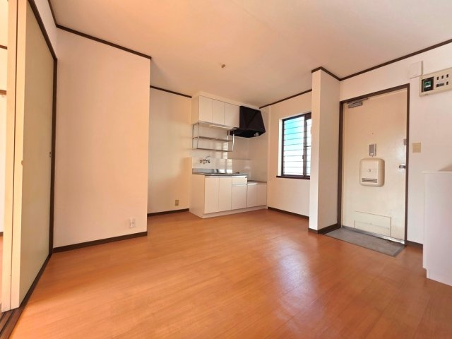 居室・リビング　同物件内参考画像