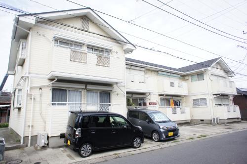 建物外観　外観は落ち着いています