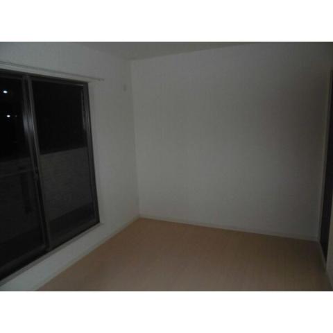 居室・リビング　室内