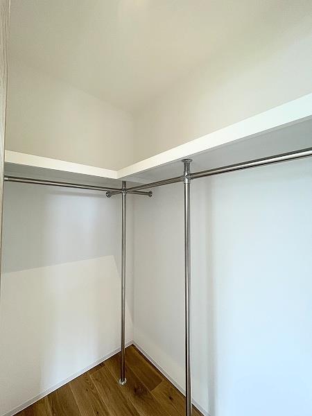 収納　ウォークインクローゼット