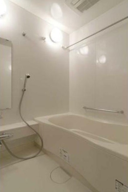 バス・シャワールーム　同タイプのお写真です