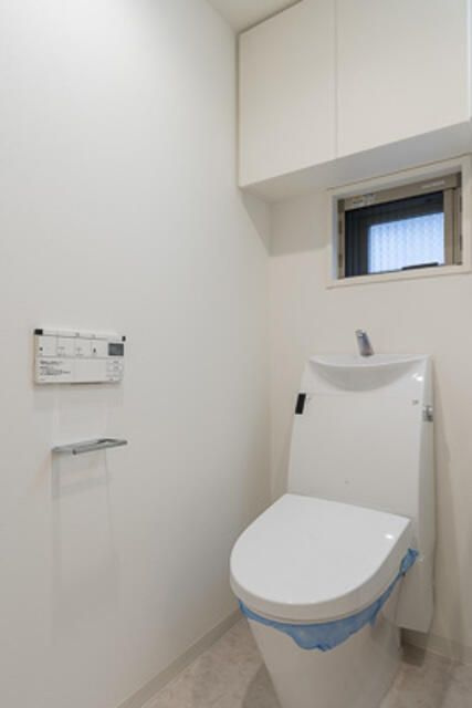 トイレ　※全て別号室（１K）のお写真です。参考にしてください。