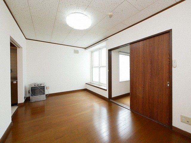 居室・リビング　ゆったり過ごせるリビングです