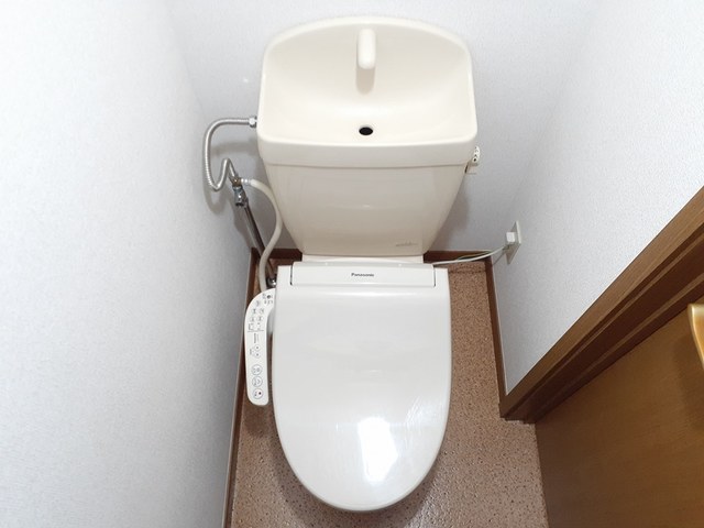 トイレ　ウォシュレット