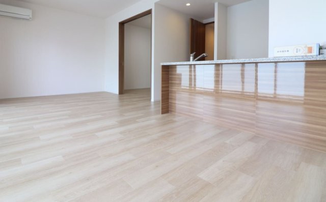 居室・リビング　同物件イメージ画像