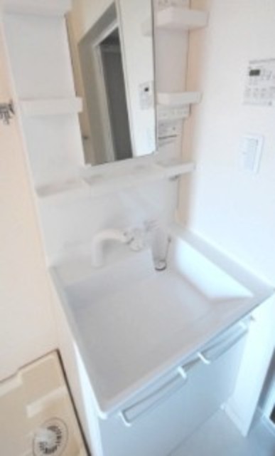 洗面設備　参考写真です。