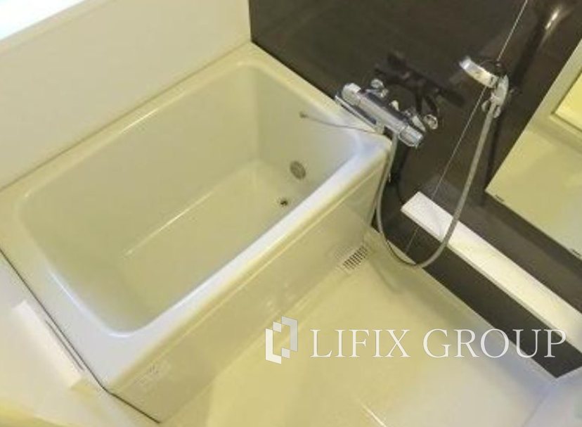 バス・シャワールーム　風呂