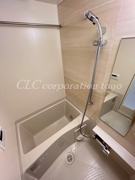 バス・シャワールーム　同仕様参考写真