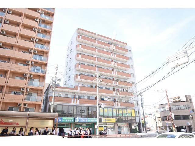 NTビル白壁の外観写真