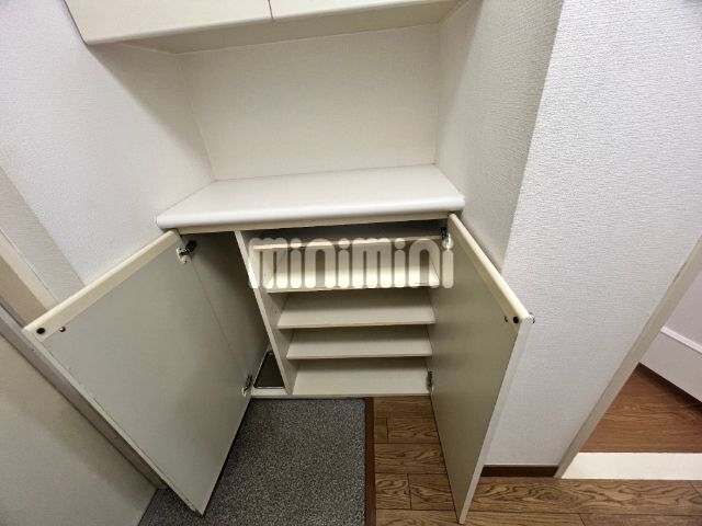 玄関　別号室の参考写真