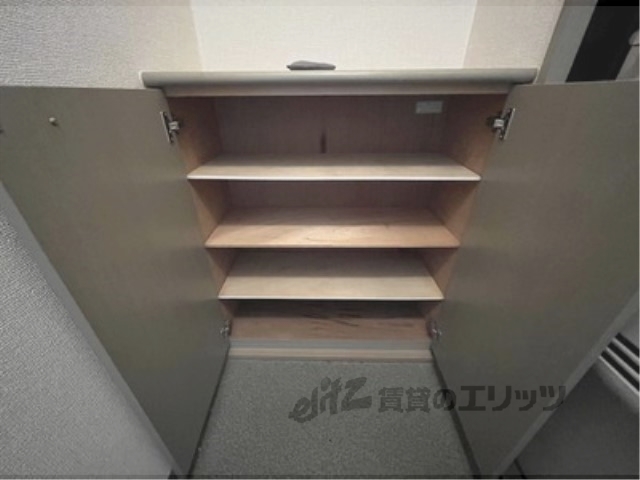 収納　下駄箱