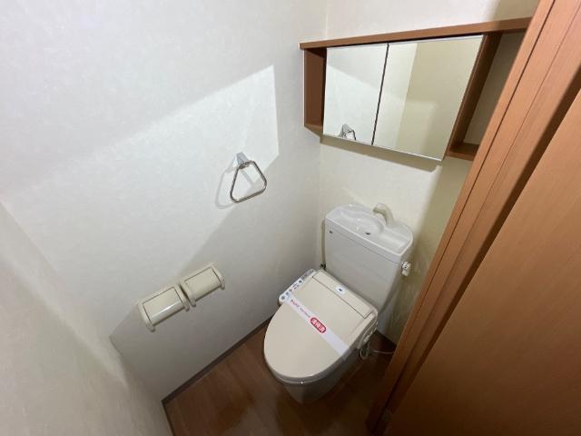 トイレ　シャワー付トイレ