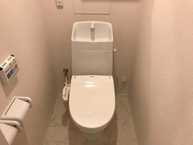 トイレ　シャワー付トイレ
