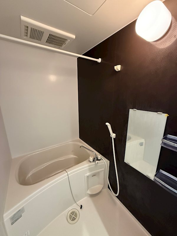 バス・シャワールーム　※写真は別部屋です