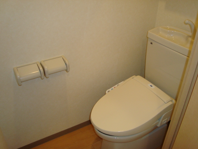 トイレ　シャワー付トイレ