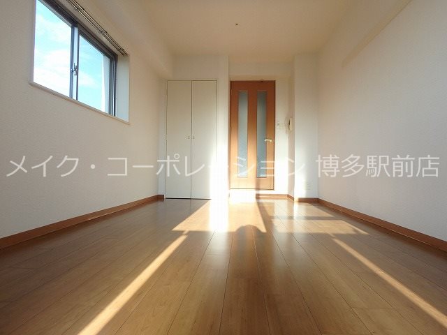居室・リビング　写真は同物件別部屋引用です。
