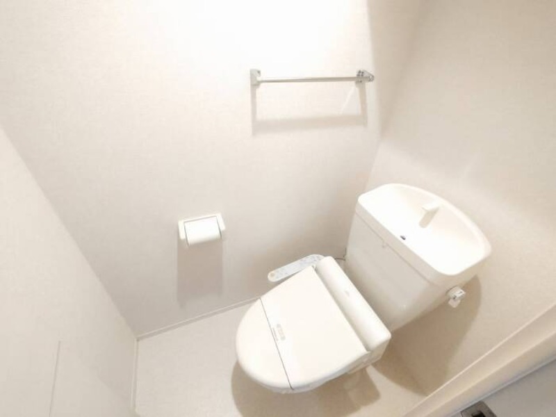 トイレ　図面と現状に相違がある場合には現状を優先