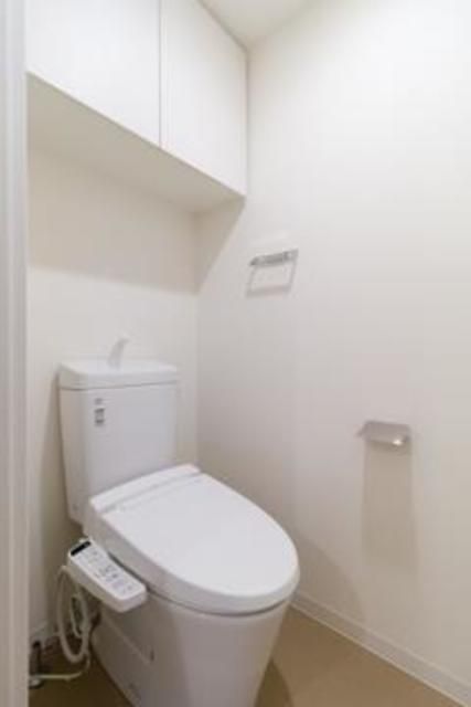 トイレ　落ち着いたトイレです