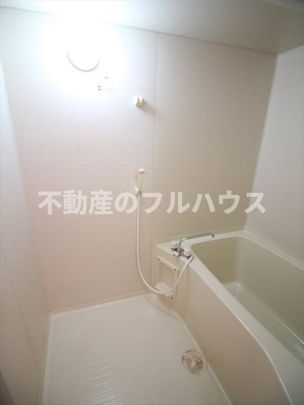 バス・シャワールーム　写真は別室
